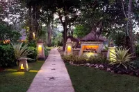 Pool Villa Merumatta Senggigi - Villas