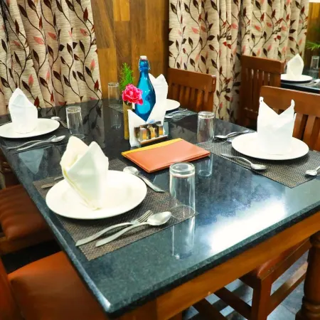 SS Silver Oaks Resort