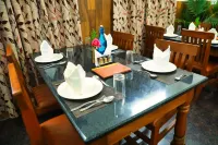 SS Silver Oaks Resort - 朝食