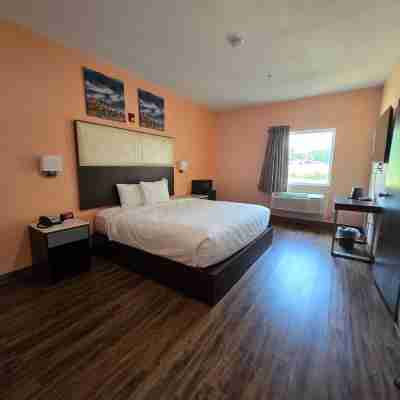 Red Lion Inn & Suites Adairsville Rooms