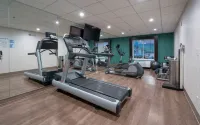 Holiday Inn Express & Suites Coon Rapids-Blaine Area Hotels in Blaine