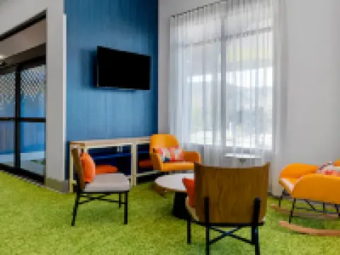 Spark by Hilton Daleville Roanoke North Hotels in Botetourt County