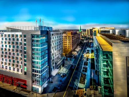 Hyatt Place Washington D.C./National Mall Отели рядом с достопримечательностью «Художественная галерея Фрира»