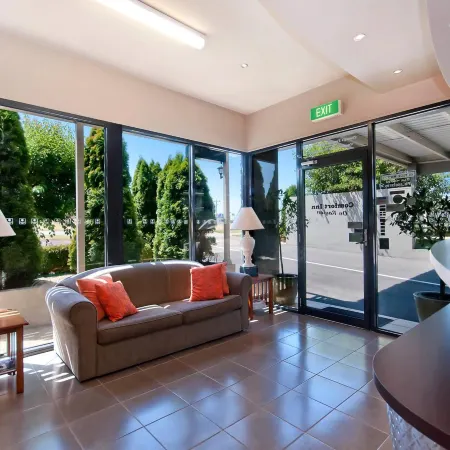 Comfort Inn on Raglan