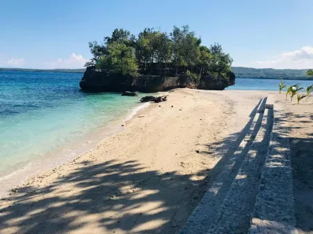 Das Traum Guest Haus Siquijor Отели в г. Larena