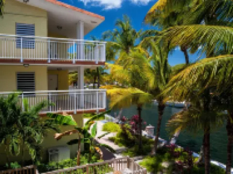 Marina Del Mar Resort and Marina Hotels in Key Largo