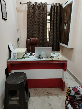 The Orchid Villa Homestay Отели рядом с достопримечательностью «Tomb of I'timād-ud-Daulah»