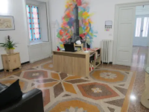 レオーネ X ジェノバ ジェノアのホテル