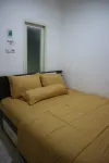 Lestari Homestay Отели в г. Gresik