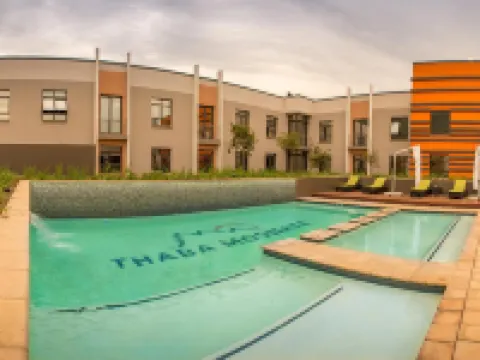 Peermont Metcourt - Thaba Moshate Hotels in Southern