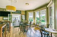 Bells at Killcare Boutique Hotel, Restaurant & Spa - servizio colazione