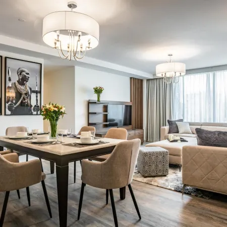 Yaya Hotel & Apartments Отели рядом с достопримечательностью «Торговый центр Yaya Centre»
