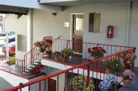 Glass Slipper Inn - Stanford Palo Alto - Motels