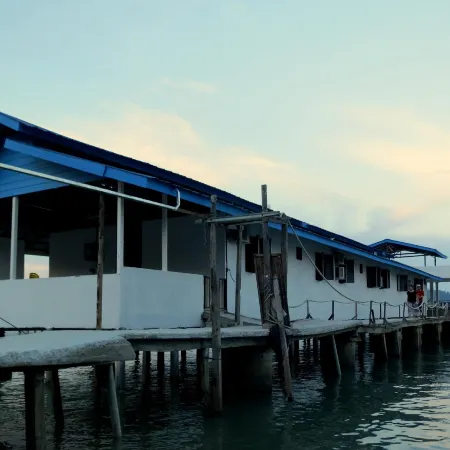 Pangkor Fish House Отели рядом с достопримечательностью «Foo Lin Kong Temple»