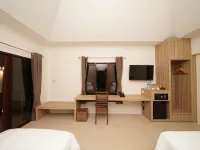 Aquavana Haad Rin Resort Hotels in Koh Phangan