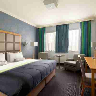 Stratford Manor Hotel Rooms