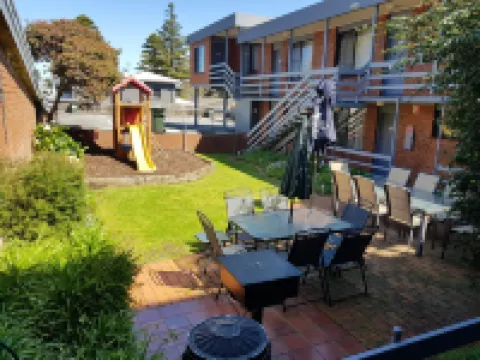 Mahogany Motel Hotels near Warrnambool Foreshore Promenade