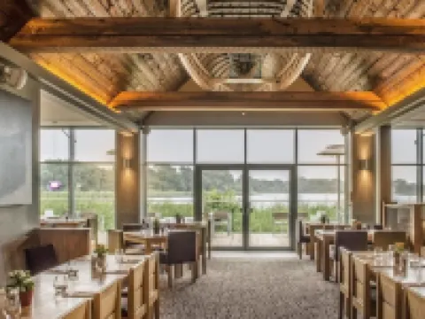 De Vere Cotswold Water Park Hotels in Cirencester