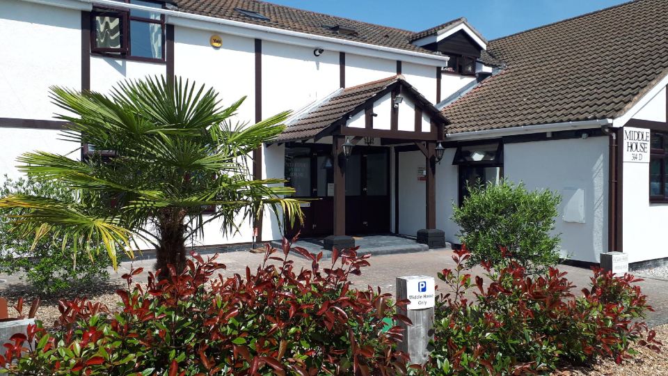 Middle House