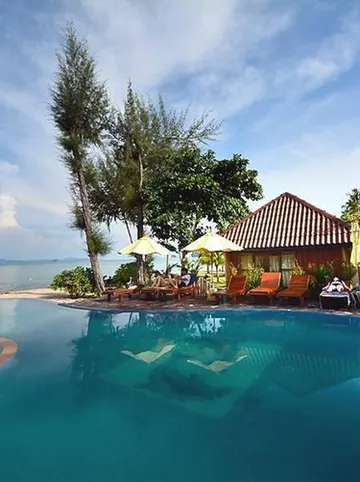 รูปภาพของทิวสน บีช รีสอร์ท