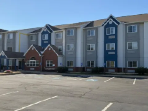 マイクロテル イン & スイーツ バイ ウィンダム モントゴメリー モントゴメリーのホテル