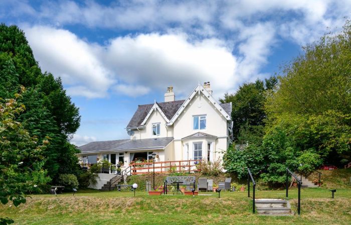 Robin Hill House Heritage Guest House