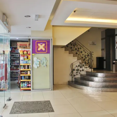 Prince Hotel