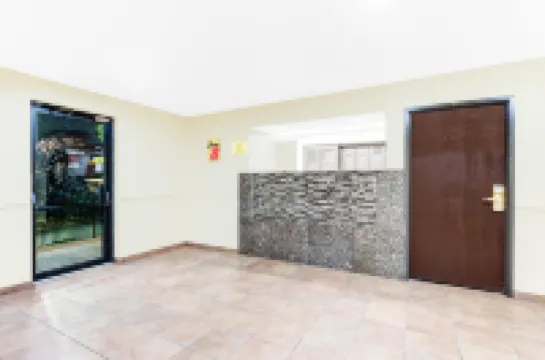 Super 8 by Wyndham Hagerstown I-70 Hotels in Hagerstown