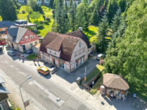 佩奇假日公寓酒店 酒店