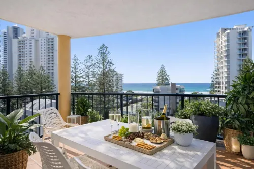San Mateo on Broadbeach - spa