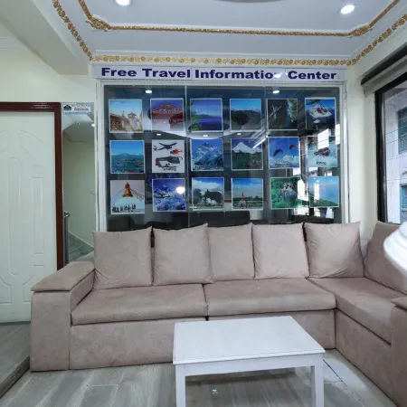Bed and pillow hostel