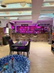 Travelodge by Wyndham Richmond Hill - parcheggio