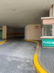 Santorini Hotel - parking