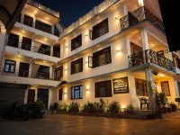 Nirvaan Guest House (Hotel Bibidh) - Pensions
