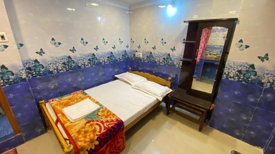 Aadhi Cottage