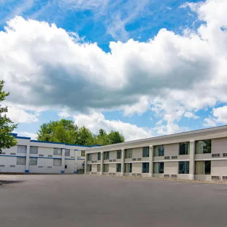 Motel 6 Clarion, PA