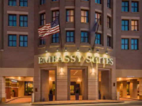 Embassy Suites by Hilton Alexandria Old Town Hotels in Alexandria