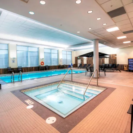 Fairfield Inn & Suites Ottawa Airport
