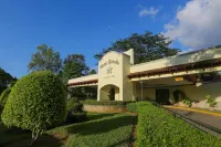 Hotel Estrella Hotels near Parroquia Inmaculada Concepcion