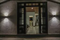 Avenra Cottage