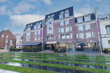 Mercure Hotel Tilburg Centrum Отели в г. Goirle
