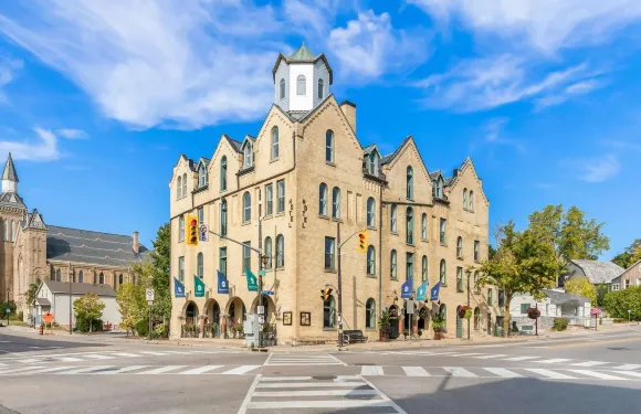 阿靈頓酒店，貝斯特韋斯特品質精選