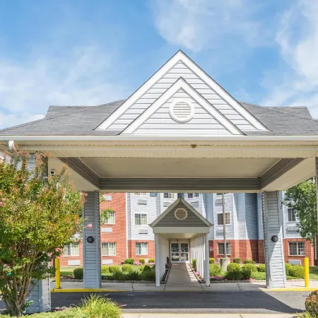 Microtel Inn & Suites by Wyndham Philadelphia Airport
