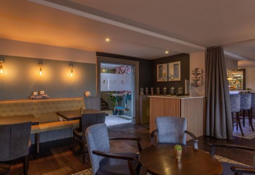 리바 부티크 호텔 & 레스토랑