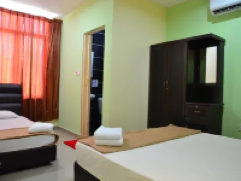 迪納酒店 話毛生酒店