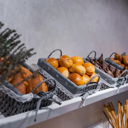 Art Deluxe Отели рядом с достопримечательностью «Свято-Успенский Кафедральный Собор»