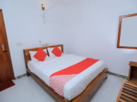 Trinco Star Cabana Hotels in Trincomalee