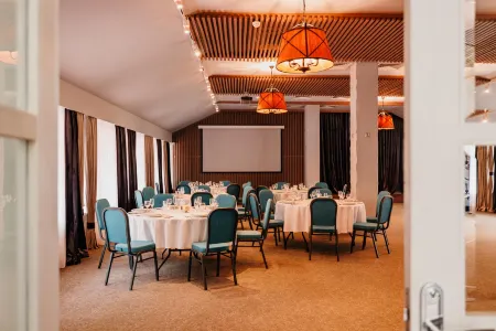 Русский парк-отель Отели рядом с достопримечательностью «Парк Дракино»