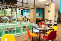 Idoop Hotel by Prasanthi - servizio colazione