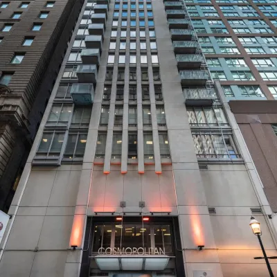 إجزكيوتيف هوتل كوزموبوليتان تورونتو Hotels near مركز سوني للفنون المسرحية